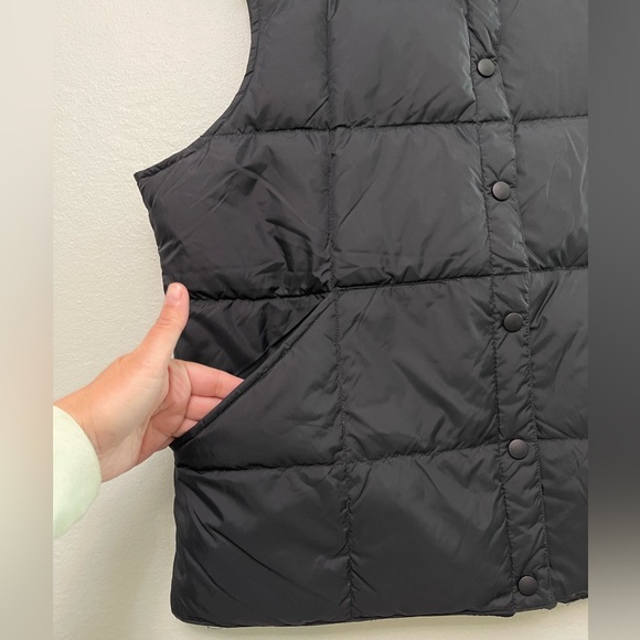 Lands End Boys sz L (14/16) Down Vest Snap Front - Picture 2 of 5